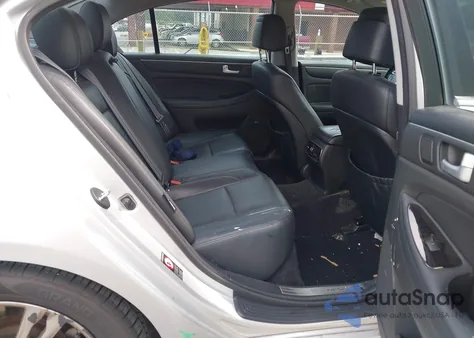 2014 Hyundai Genesis 3.8 z USA, uszkodzony, nr VIN KMHGC4DD0EU265832